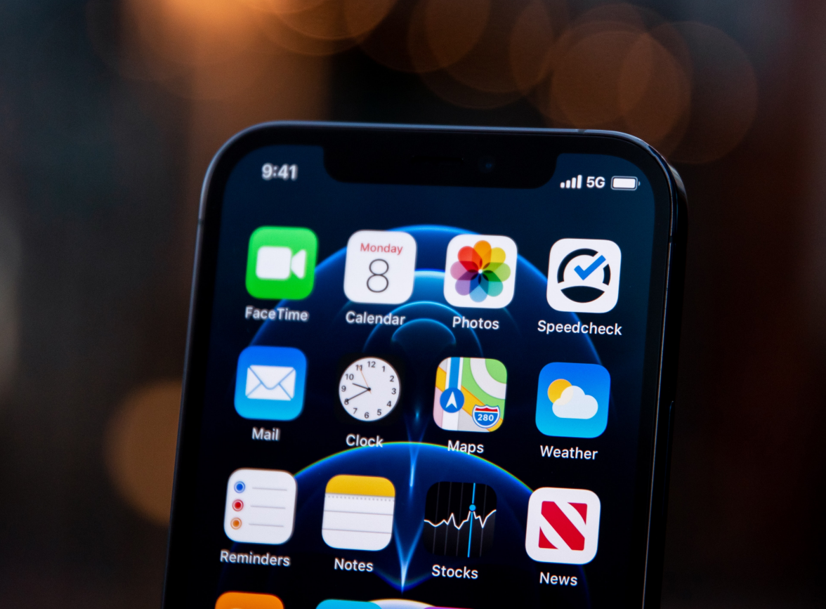 恒山苹果手机维修分享为什么 iPhone 12 在冬季会自动关机 